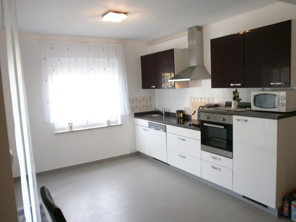 Ližnjan Apartments Bora חדר תמונה