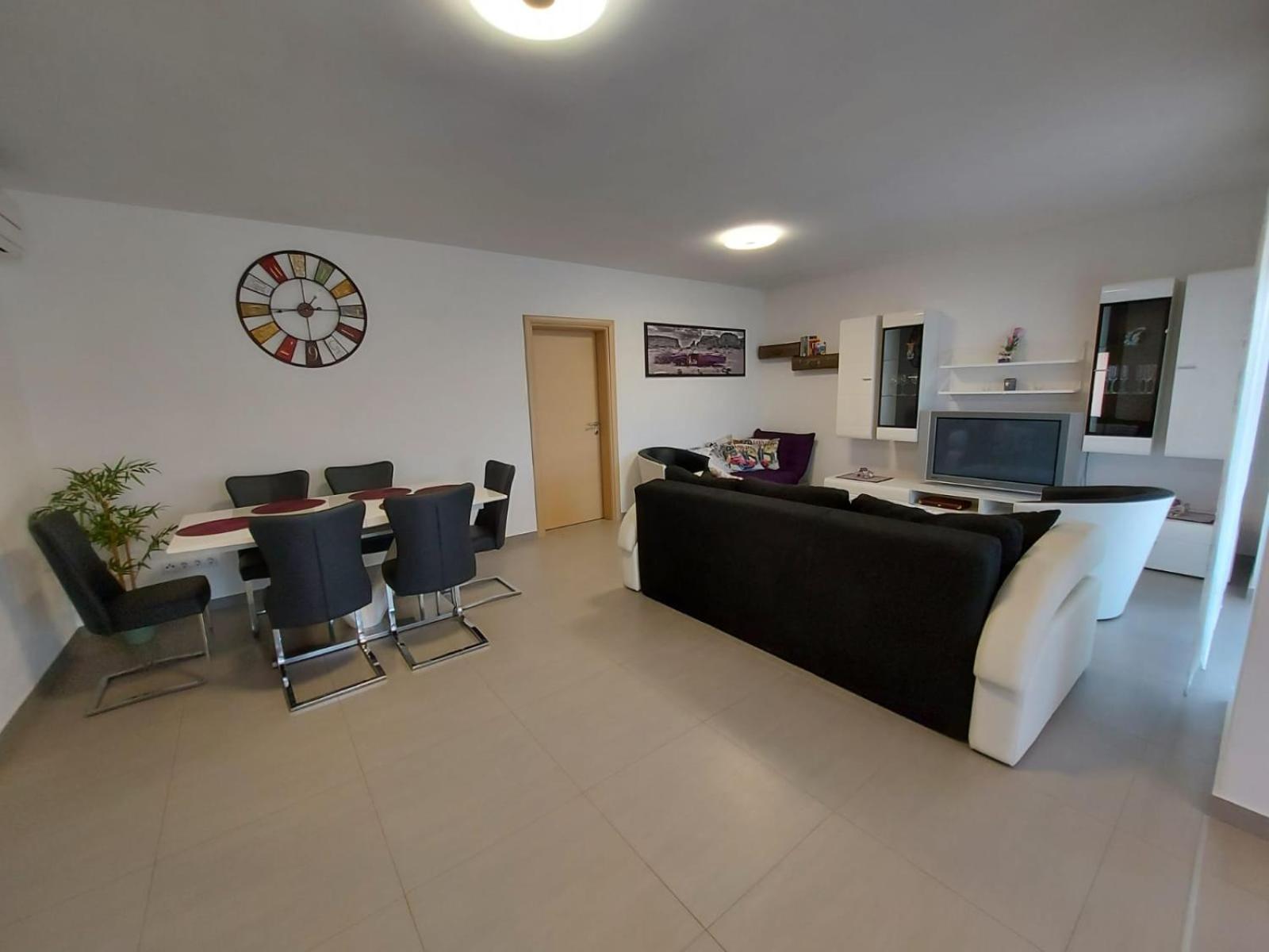 Ližnjan Apartments Bora מראה חיצוני תמונה