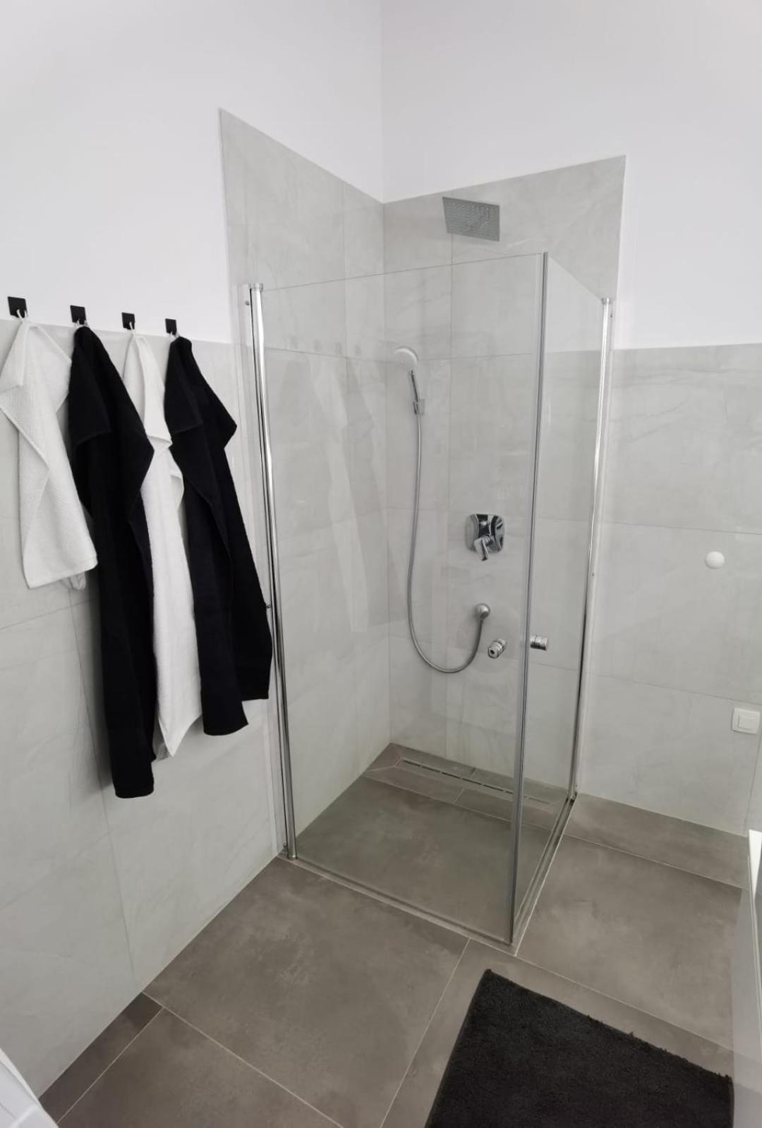 Ližnjan Apartments Bora מראה חיצוני תמונה