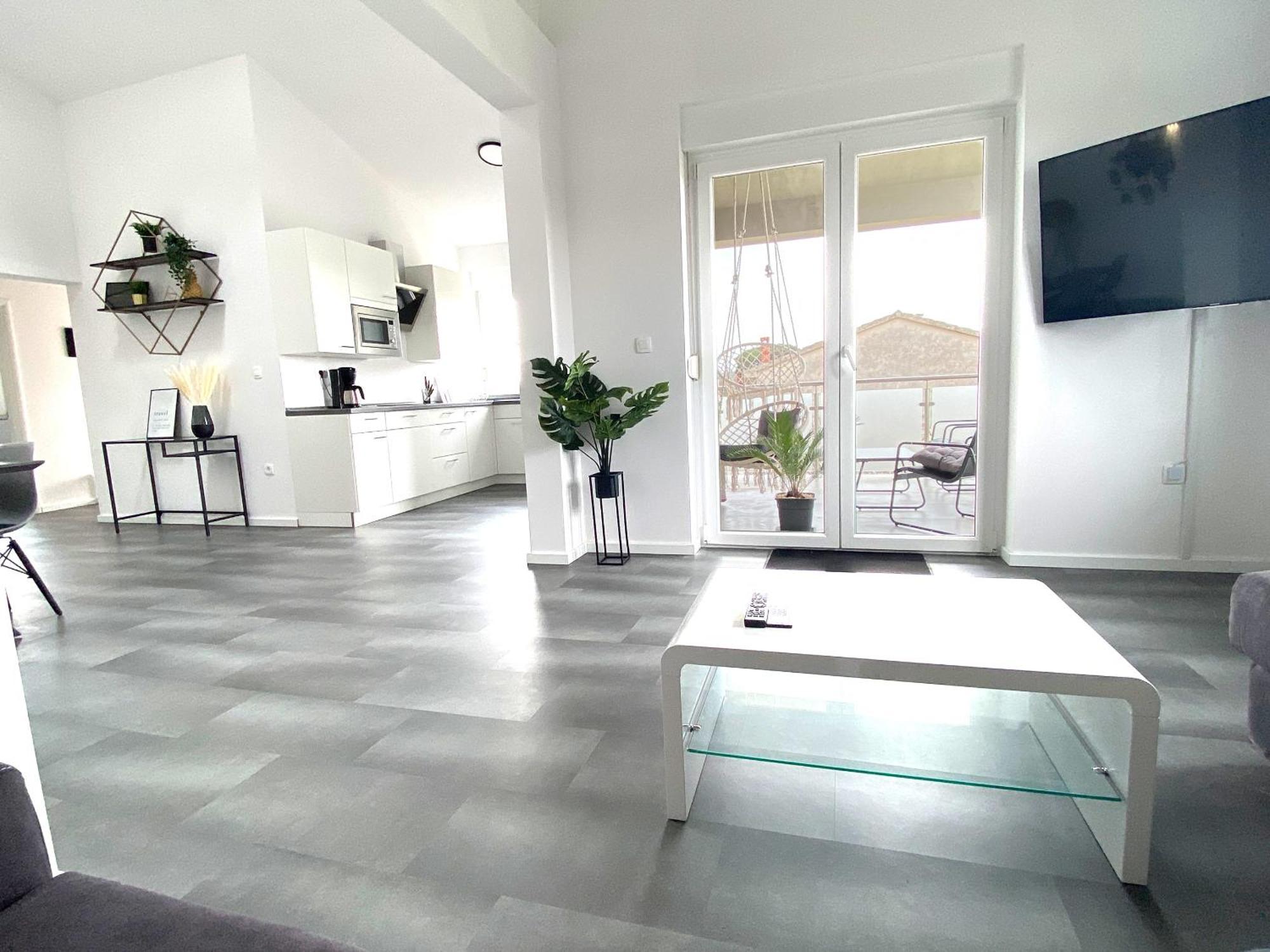 Ližnjan Apartments Bora מראה חיצוני תמונה