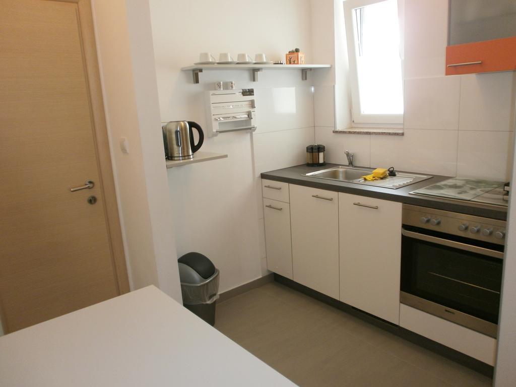 Ližnjan Apartments Bora מראה חיצוני תמונה
